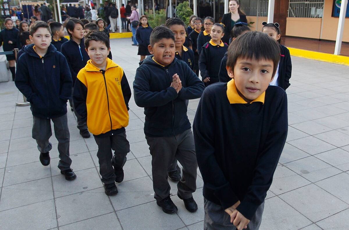 Comisión de Educación despachó proyecto de ley para aprobar automáticamente el año escolar 2020