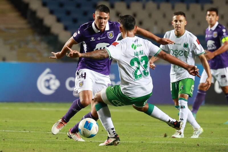 La competencia de plata del fútbol chileno arrancó este viernes con 11 mil personas en las tribunas en el duelo entre Deportes Concepción y Deportes Temuco.
