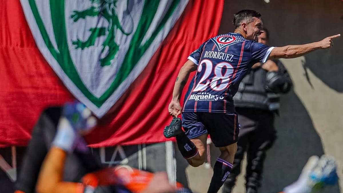 Recoleta vence a Copiapó en un partidazo y alcanza el liderato del Ascenso junto a Cobreloa