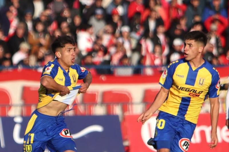 La U de Conce venció a Curicó. Foto: Instagram UdeC.