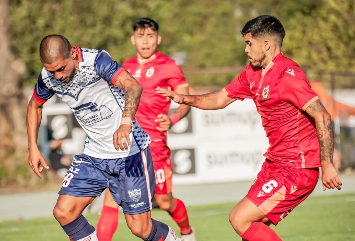 Deportes La Serena venció en la agonía a Recoleta