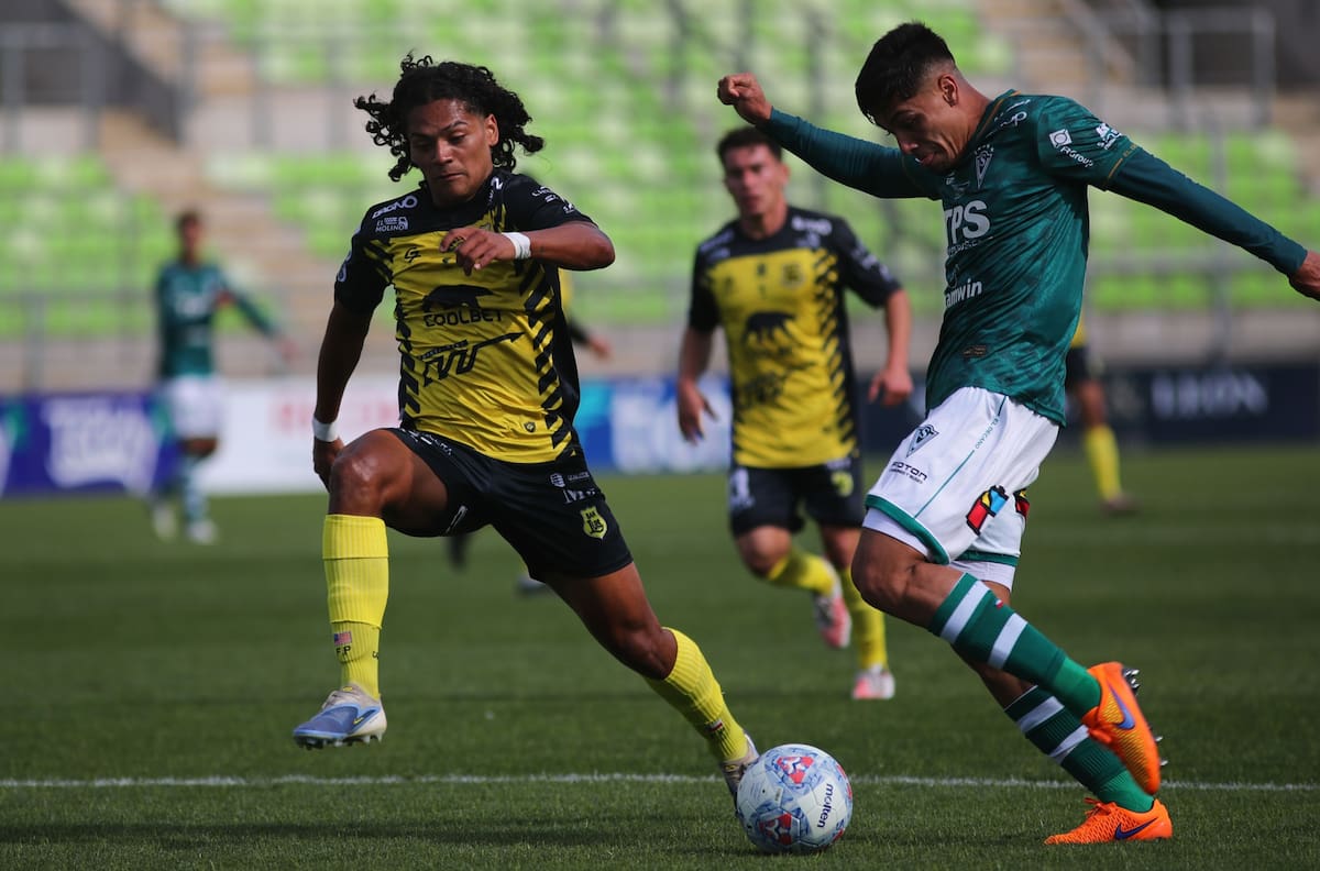 Wanderers se mete en la pelea: derrotó a San Luis en un duelo marcado por la polémica