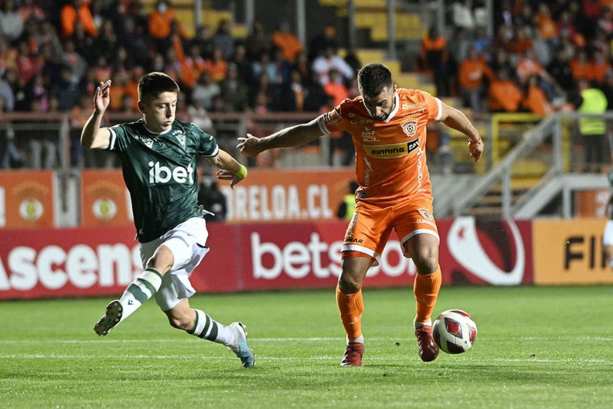 Cobreloa y Santiago Wanderers lideran la Primera B con 51 puntos