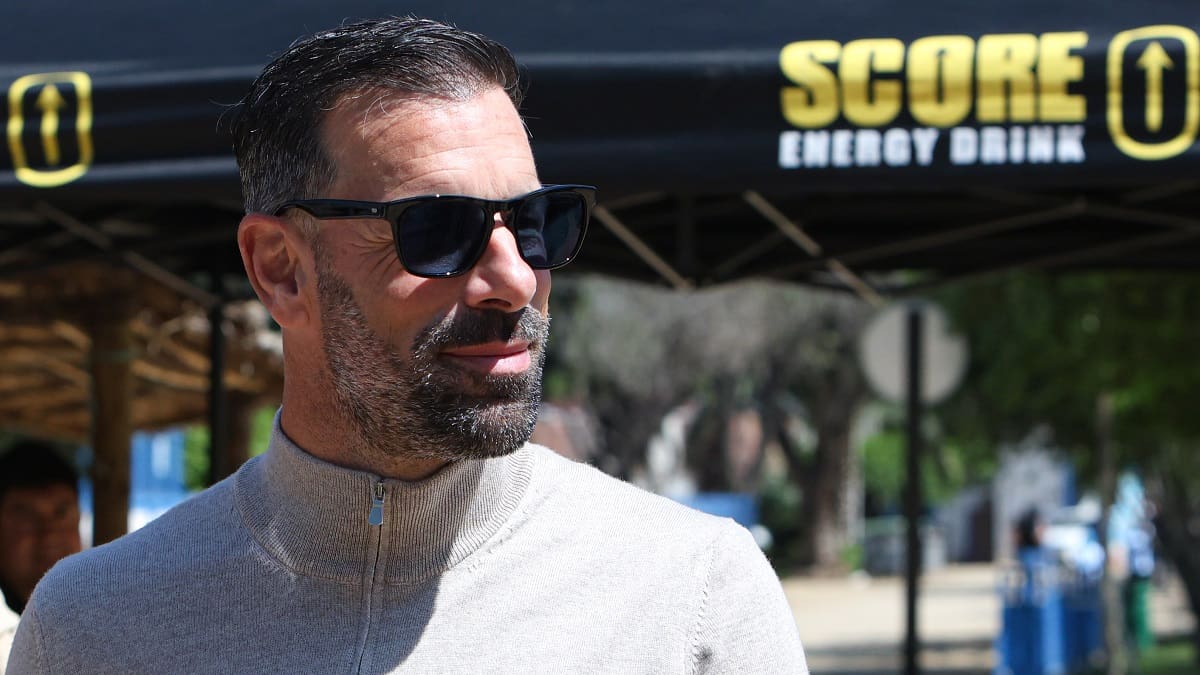 Ruud Van Nistelrooy fue testigo del polémico triunfo de Santiago Morning sobre Magallanes