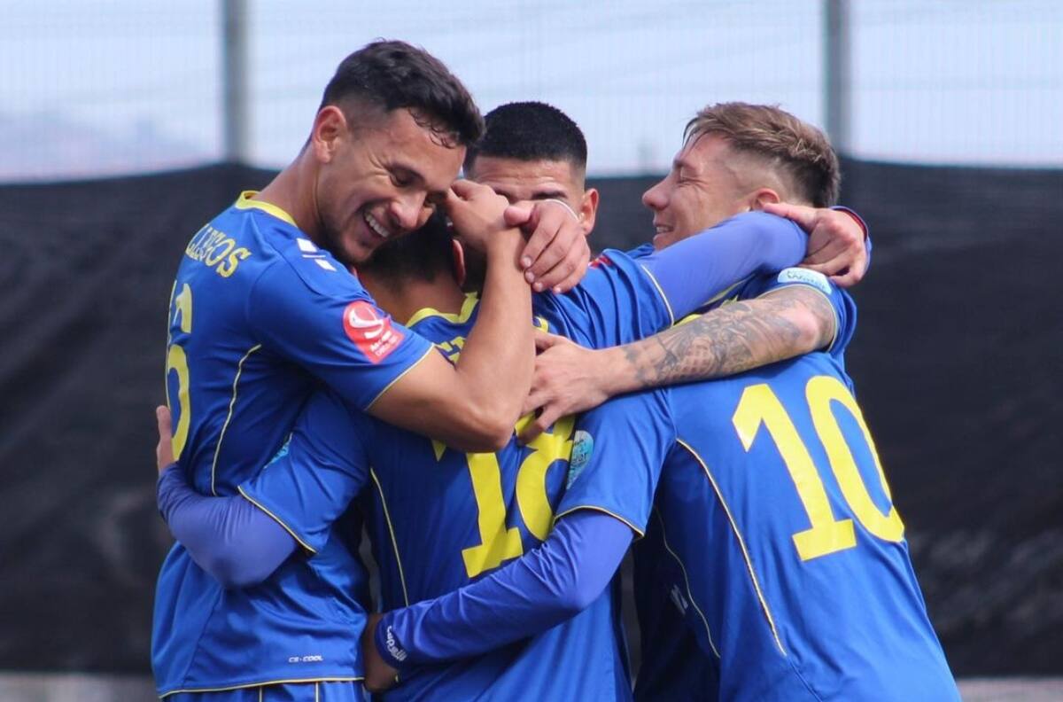 Destacado ex jugador de la U y la UC podría quedar sin equipo para 2024