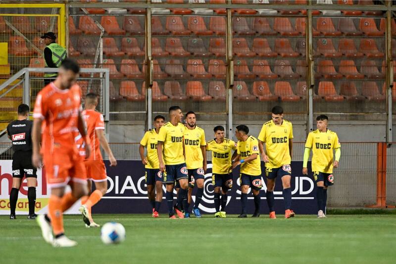 Universidad de Concepción viene de derrotar a Cobreloa en Calama y es uno de los líderes del torneo de Ascenso. Foto: Agencia Aton.
