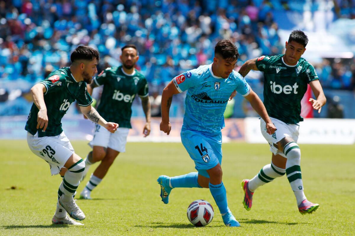 Deportes Iquique y Santiago Wanderers en la última fecha de la Primera B. Foto: Aton.