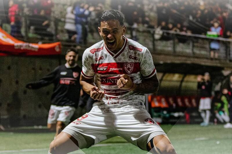 Deportes Copiapó quedó muy cerca de San Marcos con el triunfo sobre San Luis. Foto: Instagram Deportes Copiapó.