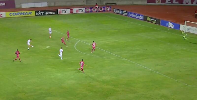 El golazo de Cristóbal Muñoz por Deportes Santa Cruz.