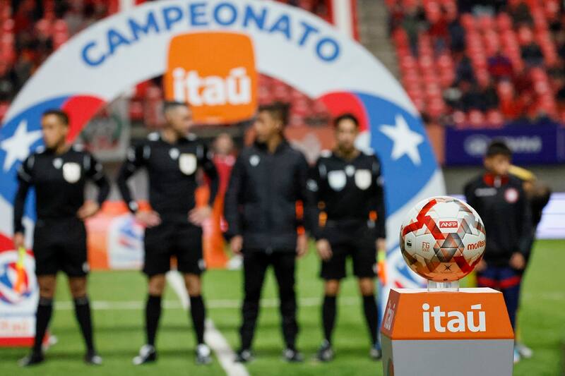 Pelota del Campeonato Nacional. Agencia Aton