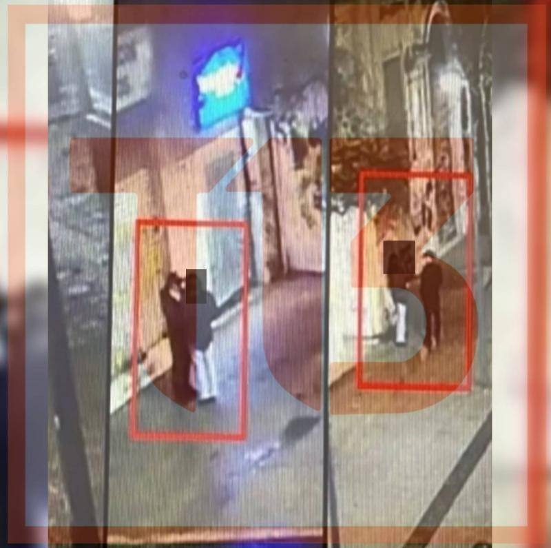 Primera foto de Monsalve y su denunciante. Créditos: T13.