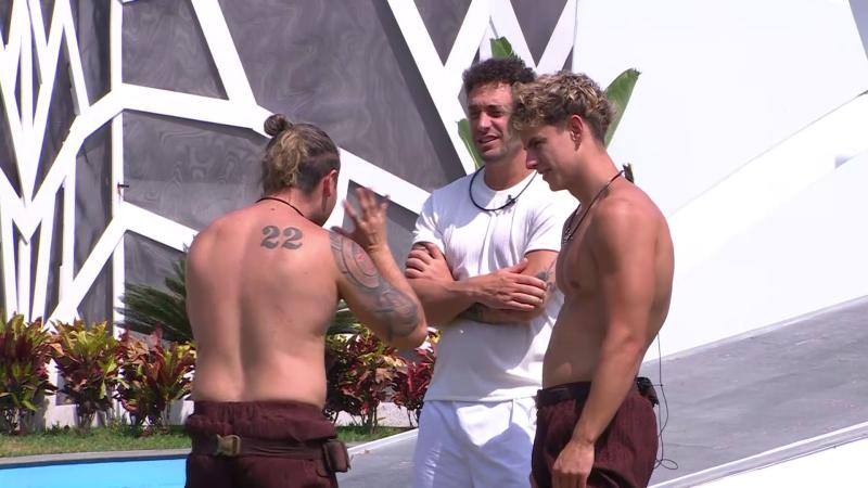 tiene preparado su ataque contra Luis Jiménez.