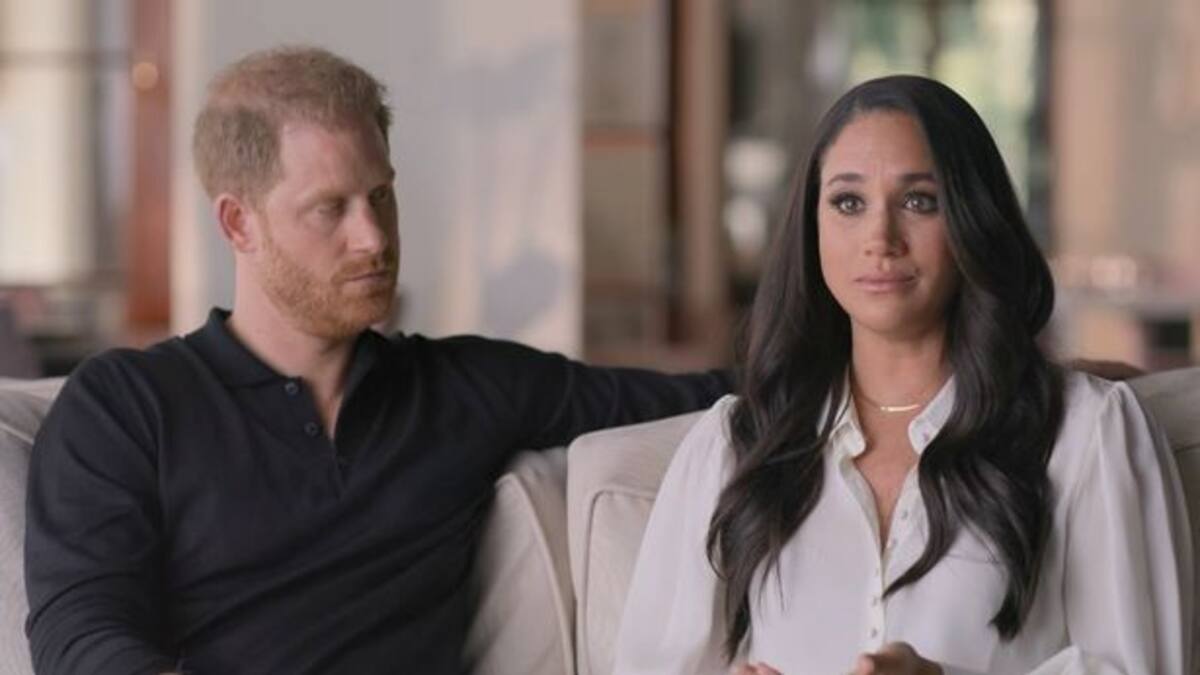 El hijo menor del rey Carlos tiene el hábito de apagar las luces de su casa si no se están usando.