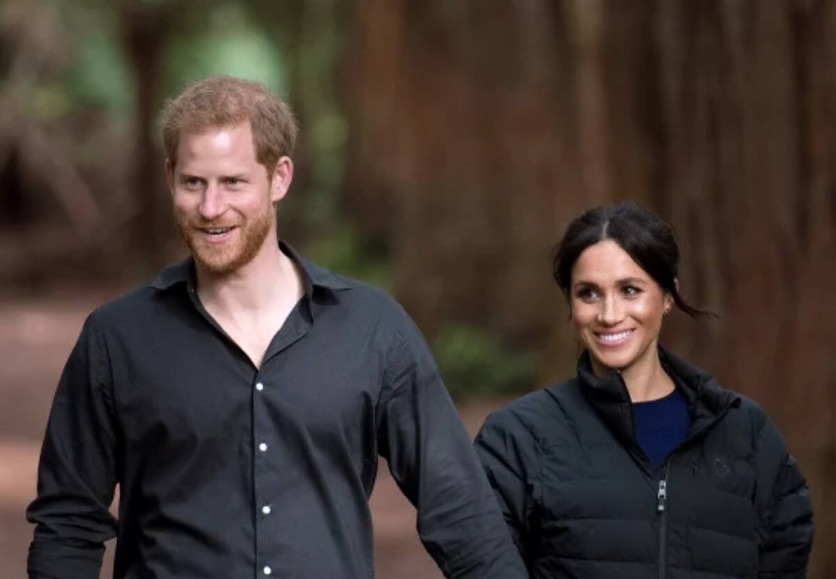 Príncipe Harry y Meghan Markle habría solucionado sus problemas económicos.