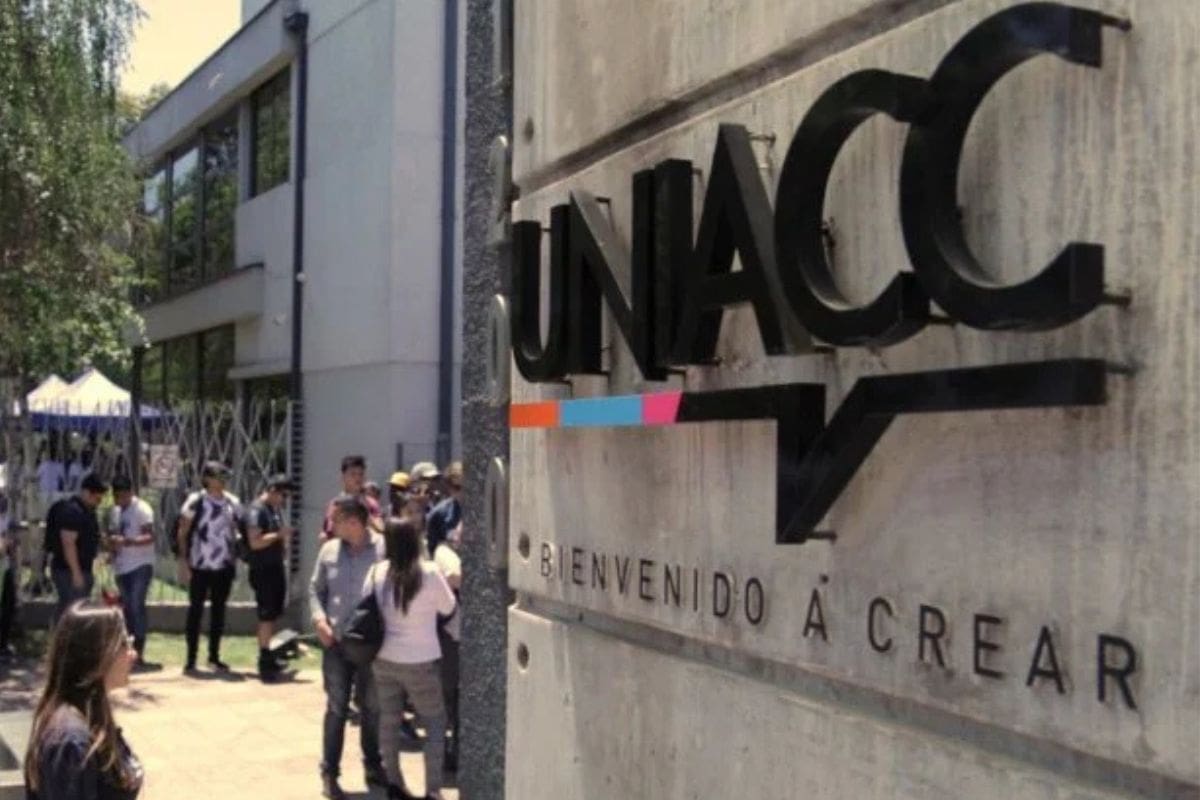 Uniacc es una de las casas de estudios que concluirá este proceso en 2026.
Créditos: EstudiaChile.