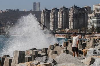 Alerta de marejadas para todas las costas de Chile: Se mantendrán hasta el miércoles