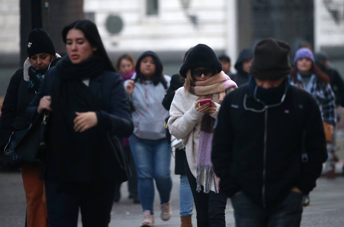 Confirman temperaturas bajo cero para estas comunas de la RM durante la próxima semana