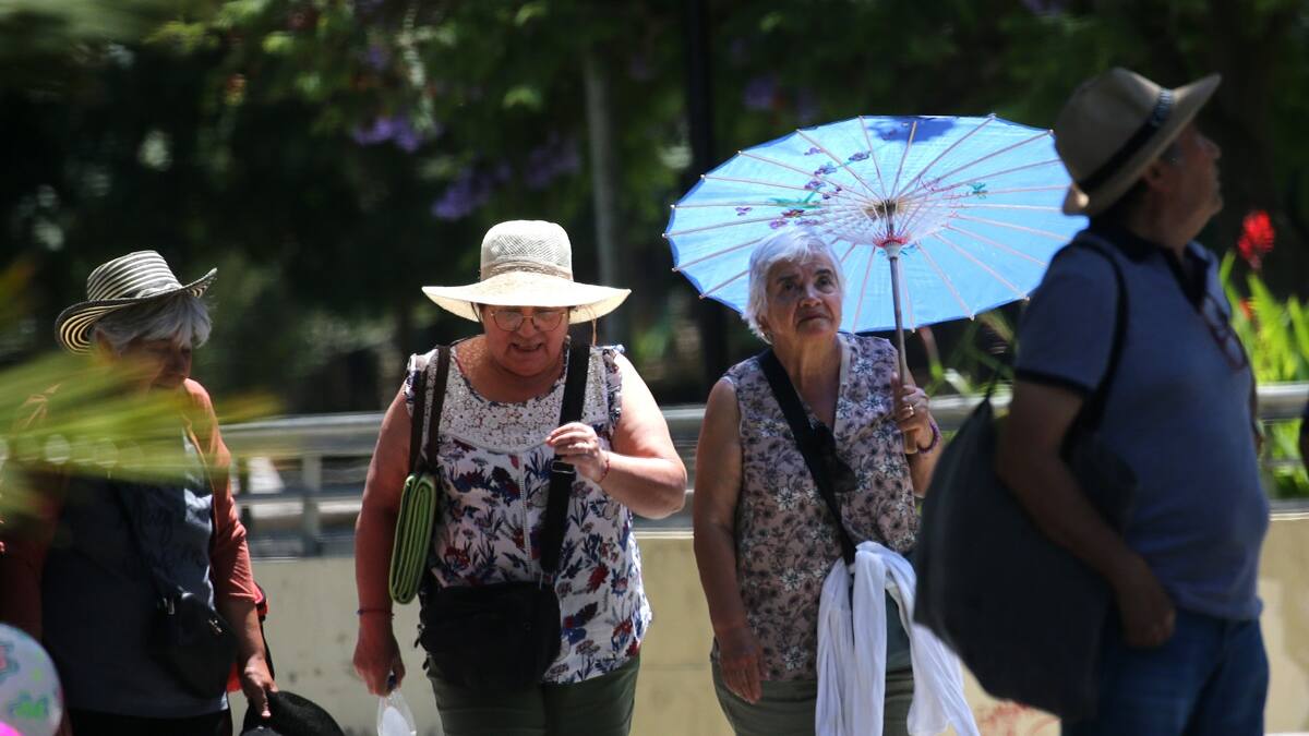 ¿Habrá máximas superiores a los 30 °C?: Pronóstico del tiempo en Santiago para la semana del 20 al 26 de octubre