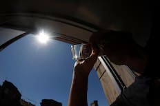 Máximas de hasta 32°C: Revisa el pronóstico del tiempo para la Región Metropolitana este fin de semana