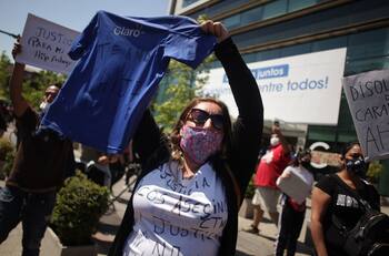 Madre de menor que cayó al río Mapocho desmintió al Gobierno: "Es mentira. Nadie se ha comunicado conmigo"