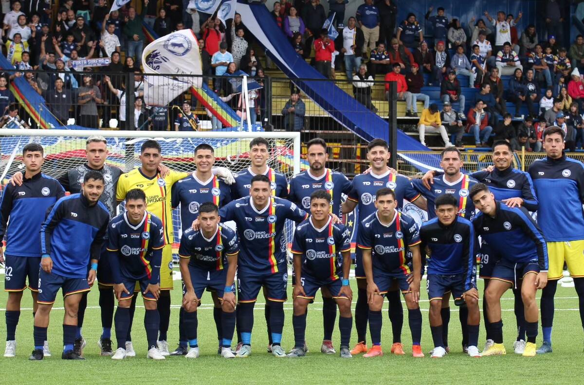 Con pasos por Europa y Asia: club de Segunda ficha a goleador argentino para buscar el ascenso a Primera B