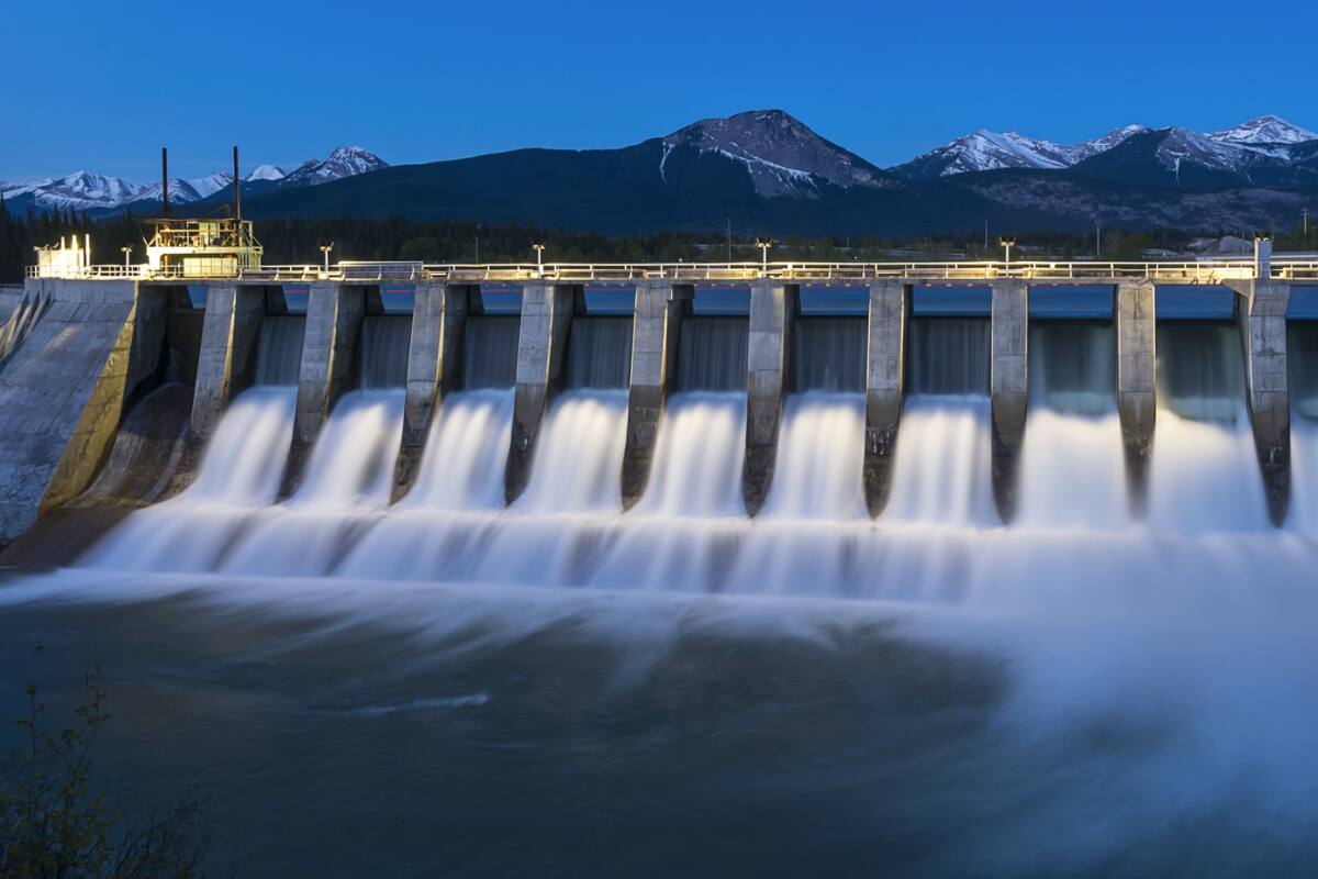 Iniciativa vinculada a centrales hidroeléctricas generan debate en la zona.