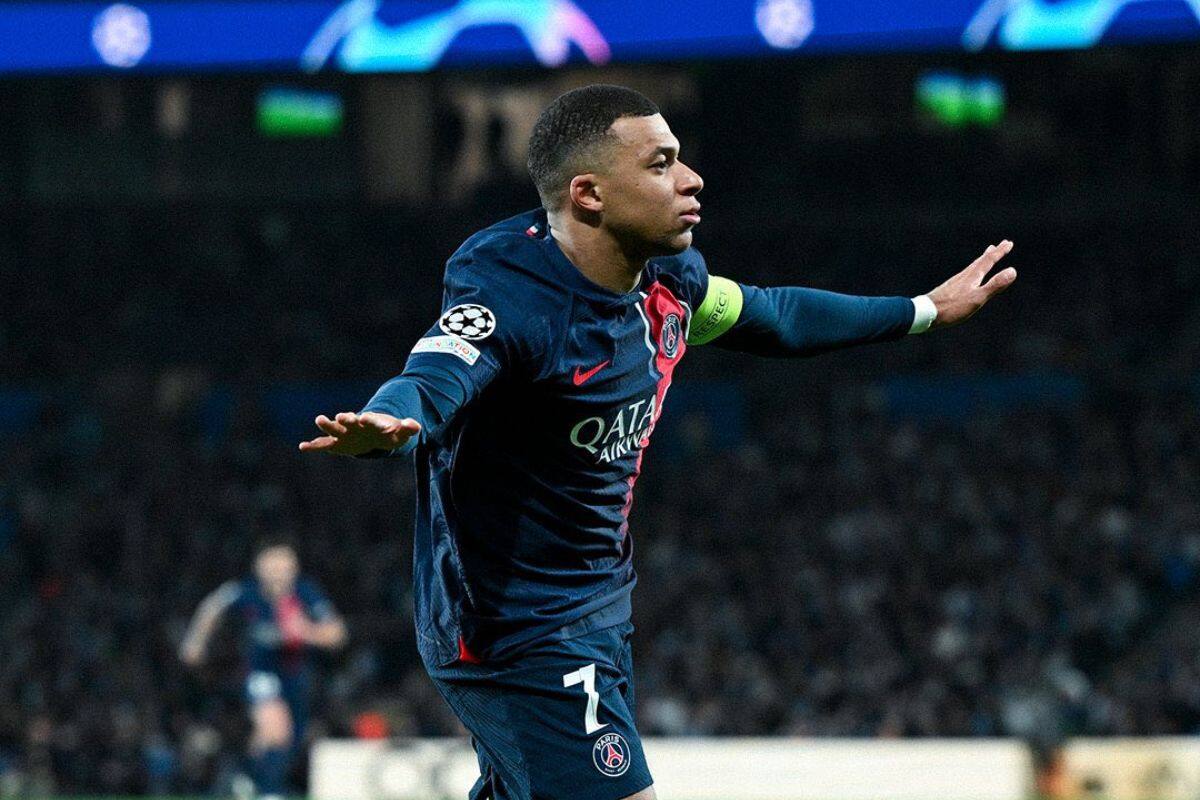 Kylian Mbappé marcó los dos goles de la clasificación a cuartos de la Champions League.