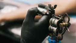 ¿Por qué las personas se sienten bien al hacerse un tatuaje? Esto dice la psicología