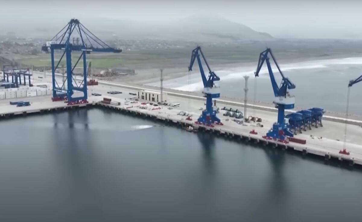 La empresa chilena busca acercarse al megapuerto de Perú.