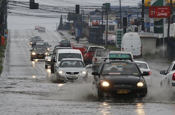 Senapred emite alerta amarilla para Puerto Montt tras crecida de río