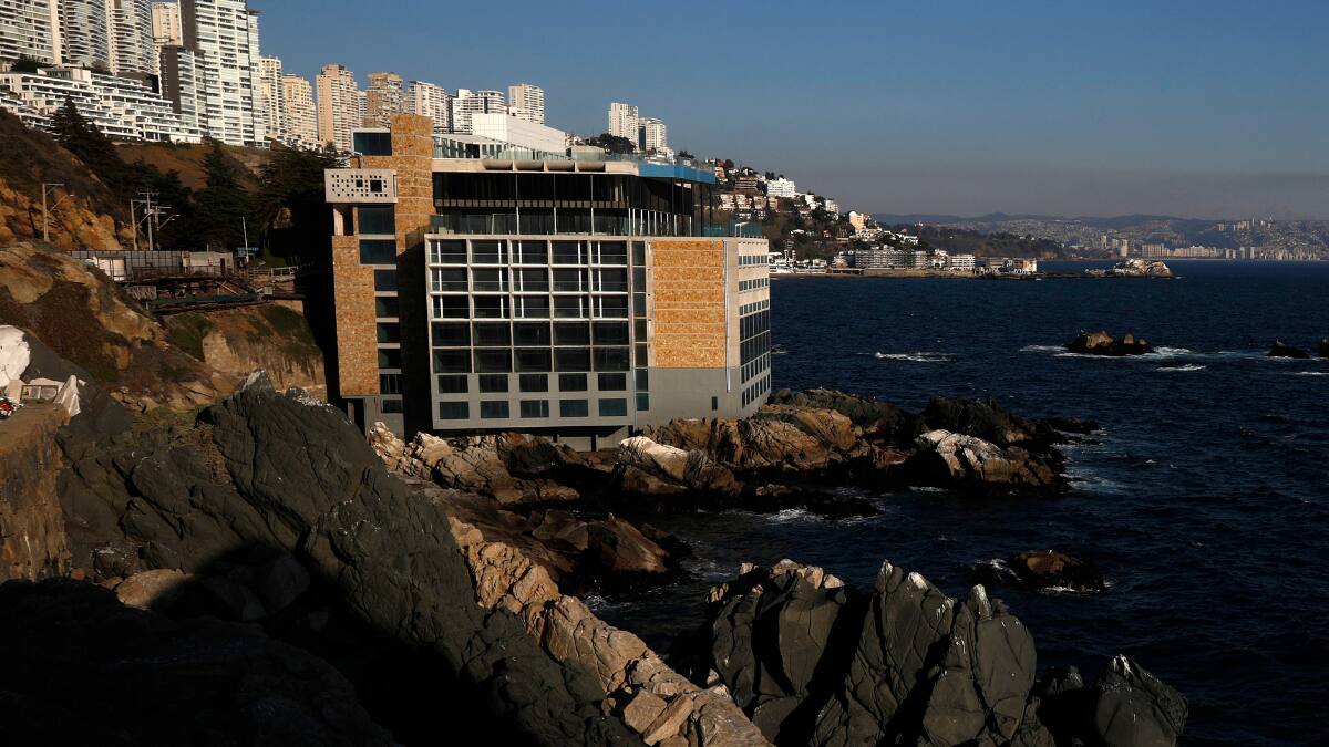 El espectacular proyecto inmobiliario que se instalaría en Concón para reemplazar al hotel Punta Piqueros