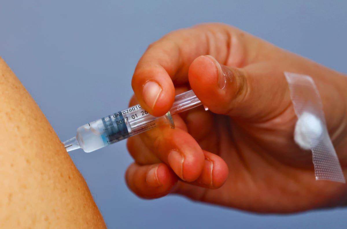Vacuna contra la influenza: Conoce los puntos de vacunación en Metro de Santiago para las vacaciones de invierno