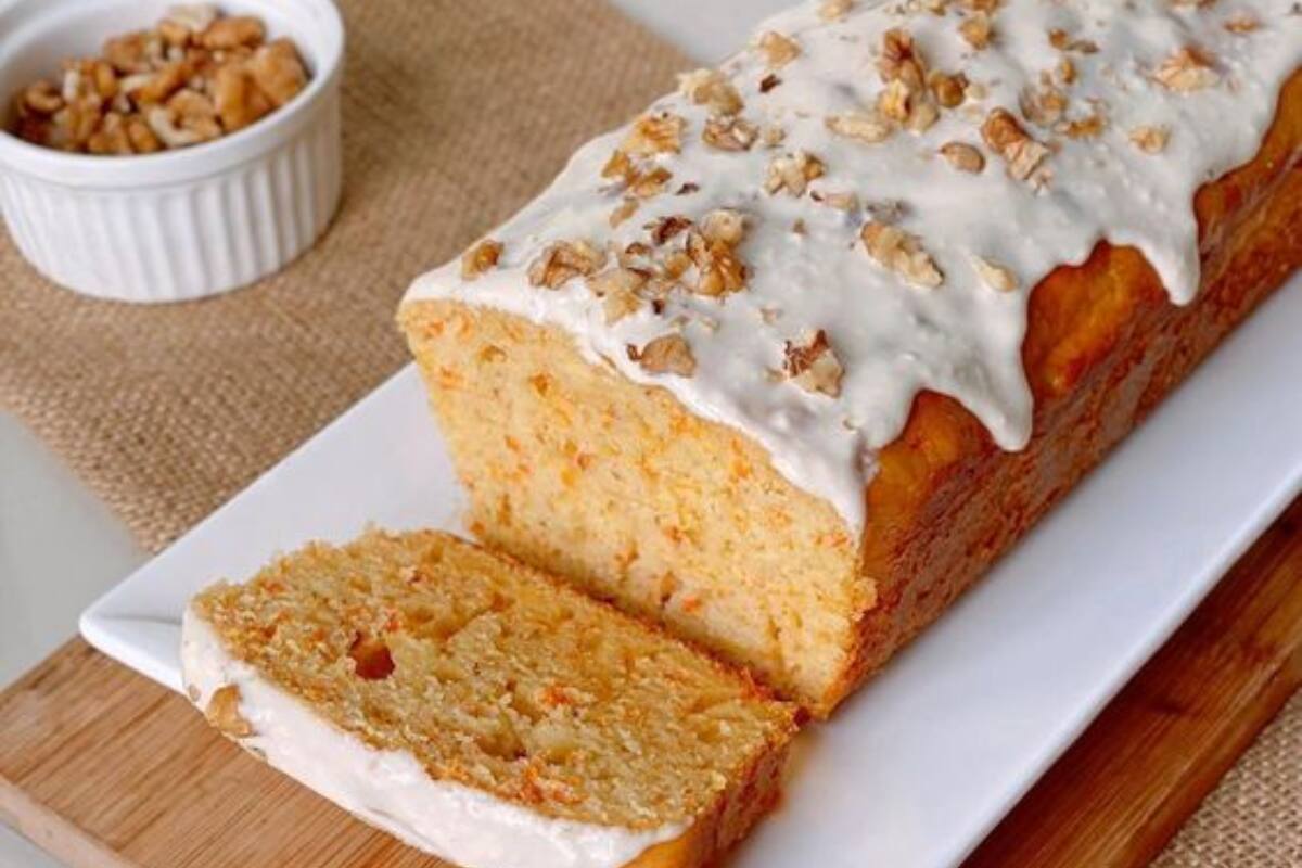 Con pocos ingredientes podrás tener un rico bizcocho esponjoso.