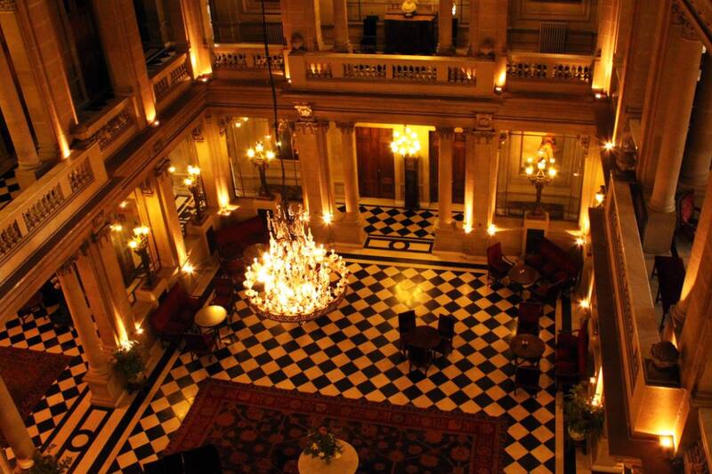 Así es el salón del edificio histórico.