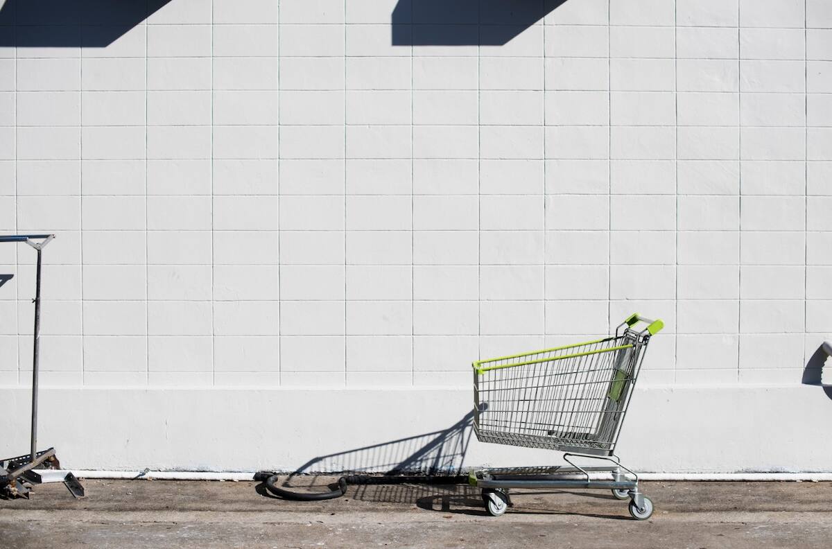 Cierre de tiendas y más de 500 trabajadores en riesgo: histórica empresa que llegó a competir con Ikea se declara en quiebra