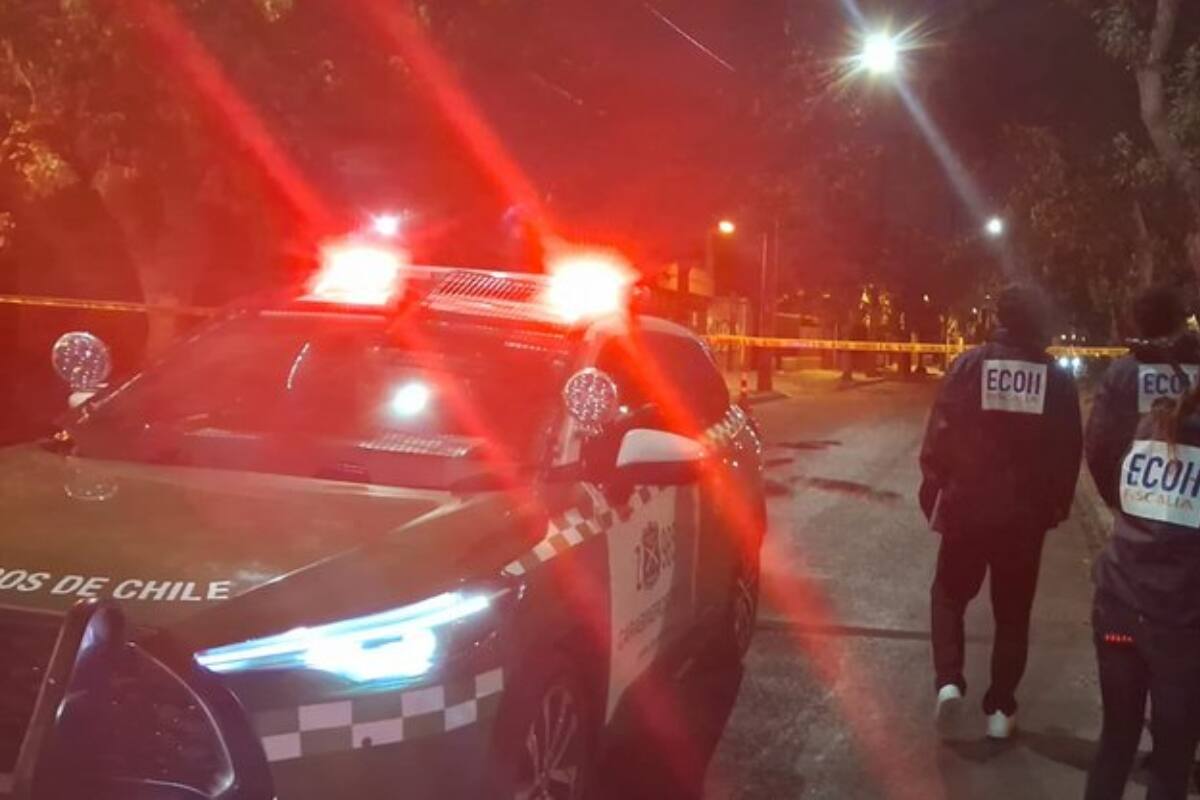 La menos de edad murió tras recibir los disparos.