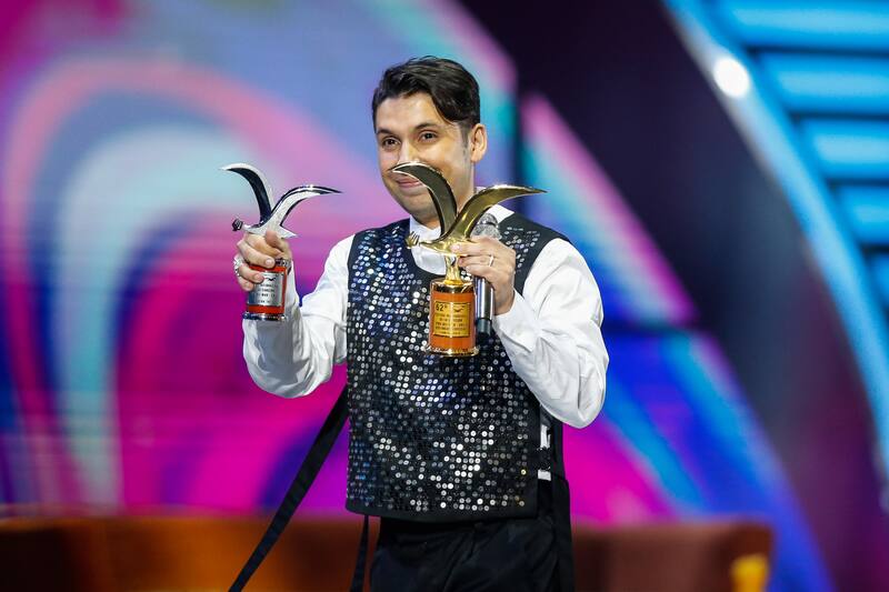 Vina del Mar, 23 de Febrero de 2023
El humorista Fabrizio Copana se presenta en la quinta noche del Festival de Vina del mar 2023. En la fotografia con gaviota de plata y oro.
Sebastian Cisternas/Aton Chile