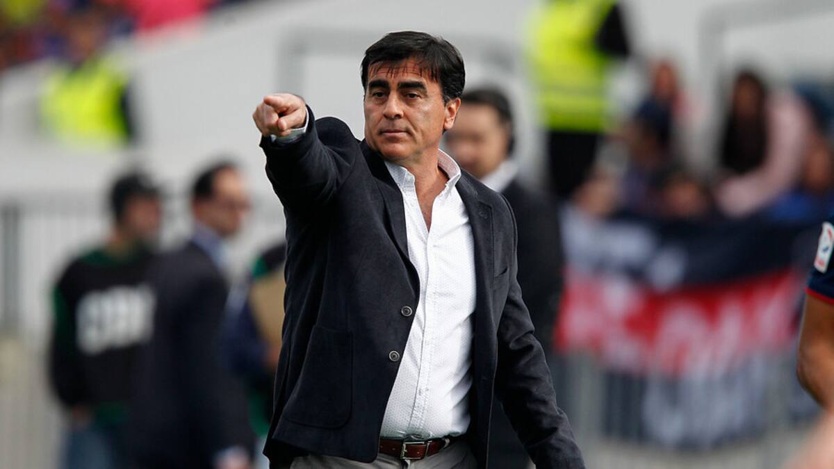 Gustavo Quinteros daría un importante paso para acercarse a Colo Colo