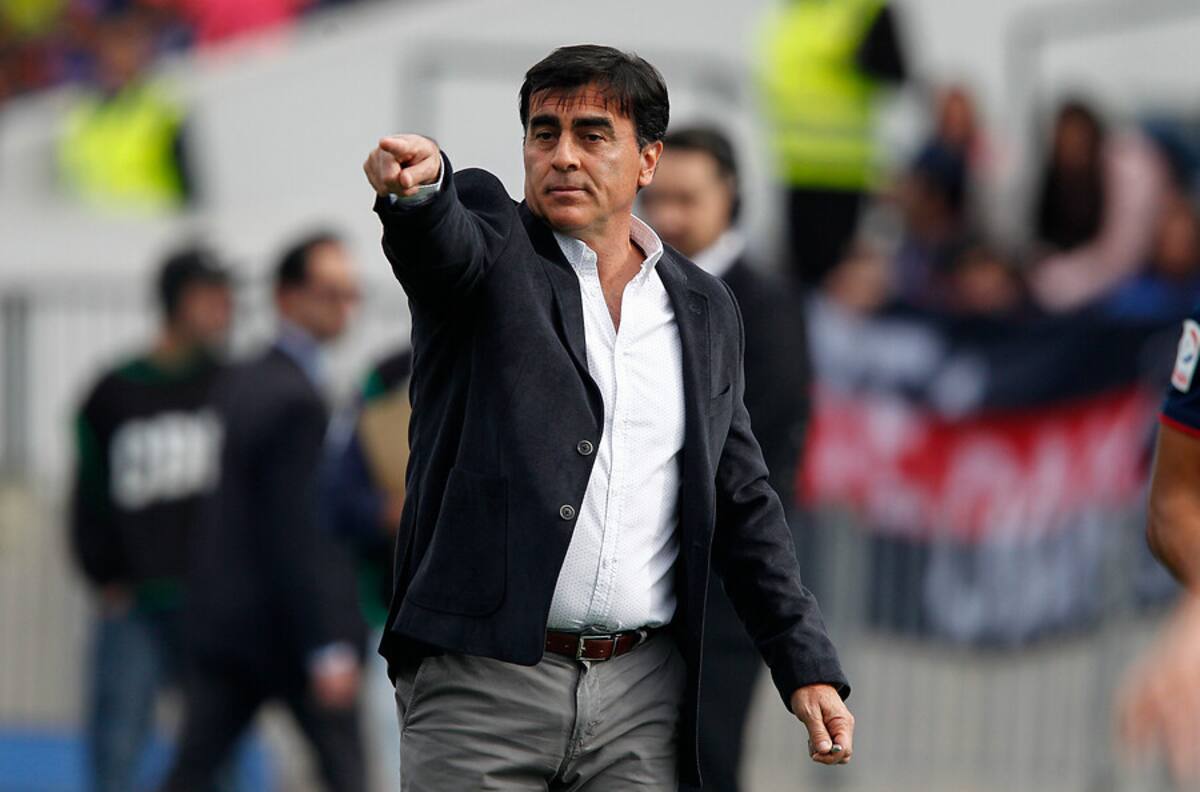 Gustavo Quinteros daría un importante paso para acercarse a Colo Colo