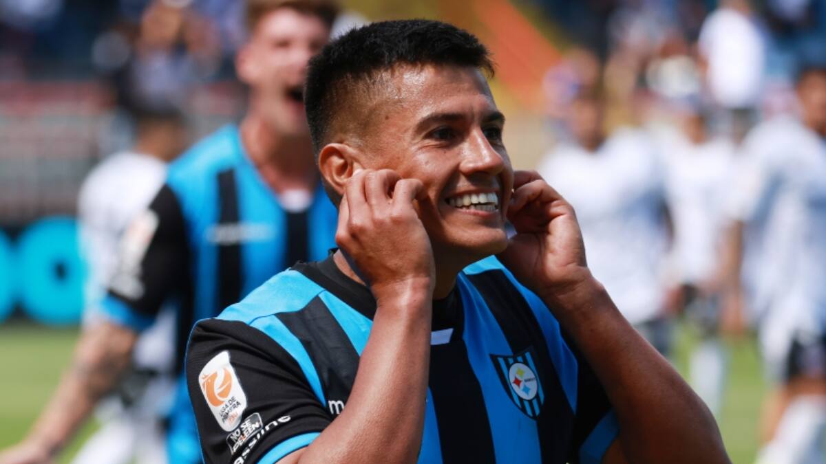 Rafael Caroca apunta alto en Huachipato: “Quiero seguir creciendo; Jaime García saca lo mejor de cada jugador”