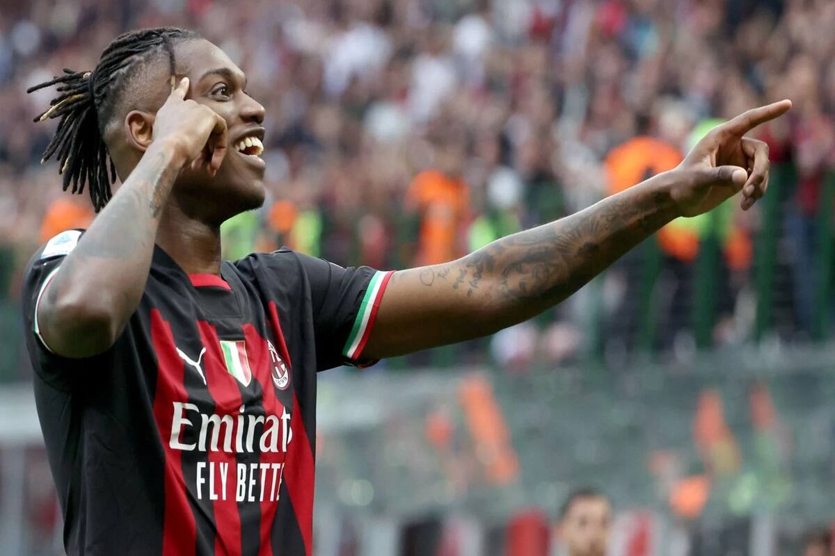 Rafael Leao sería el elegido para reemplazar a Mbappé