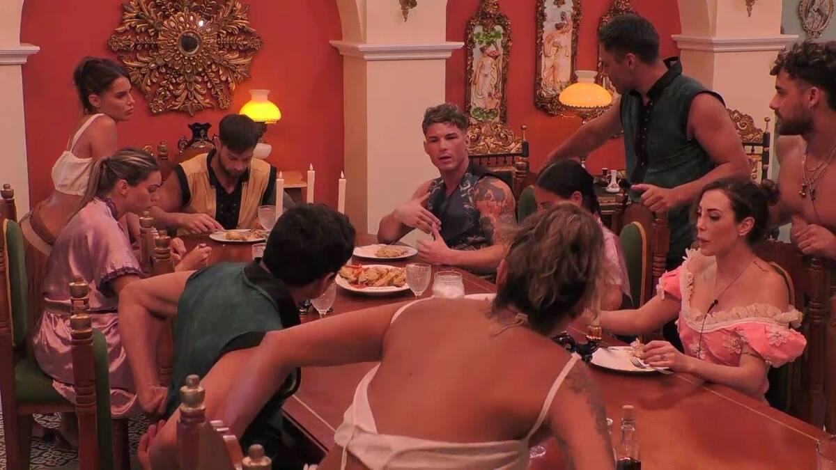 Raimundo Cerda y Pangal Andrade se dijeron de todo. Créditos: Canal 13