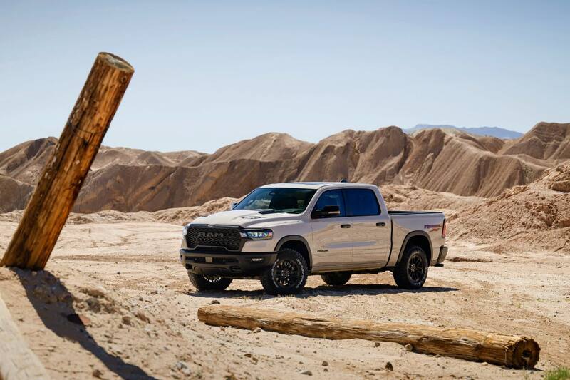 RAM completa la familia 1500 con la versión Rebel