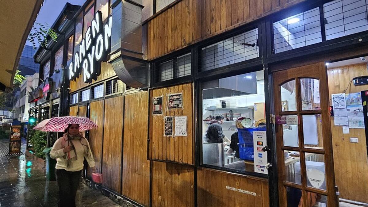 Un viaje a Japón dentro de Santiago: El restaurante ideal para disfrutar de un ramen y adentrarse en la cultura nipona