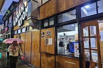 Un viaje a Japón dentro de Santiago: El restaurante ideal para disfrutar de un ramen y adentrarse en la cultura nipona
