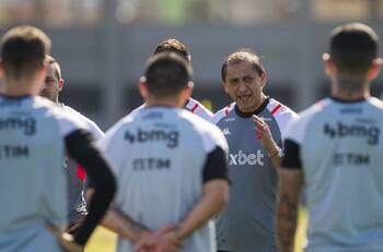 Pablo Galdames se ilusiona con el regreso de su anterior DT para superar las críticas