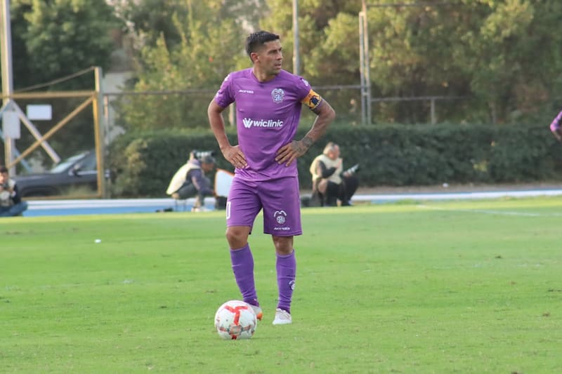 Juega en San Antonio Unido. (Foto: @matidonna_ en X)