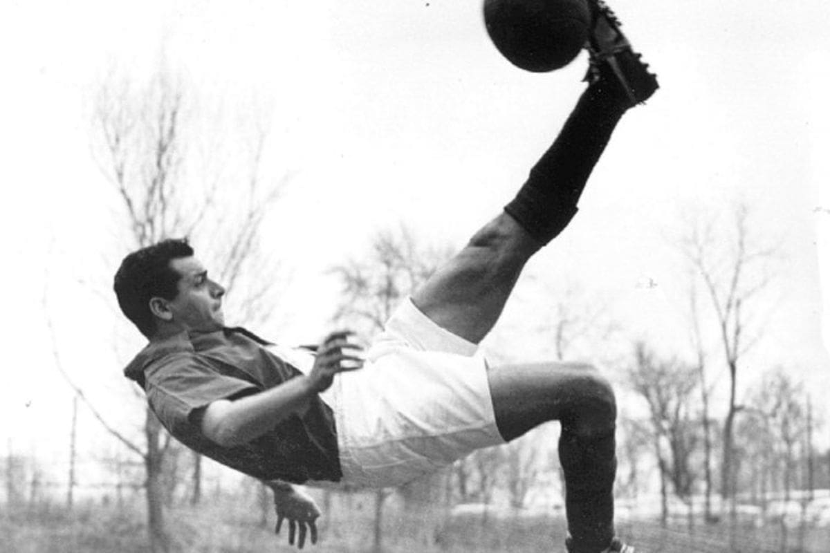 El creador de la chilena y ligado con la Tierra por el carbón en Lota.