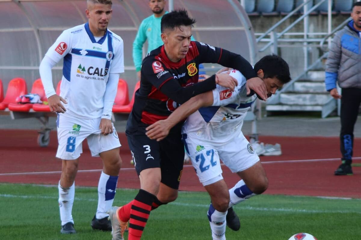 Rangers derrotó por 2-1 a Deportes Santa Cruz.