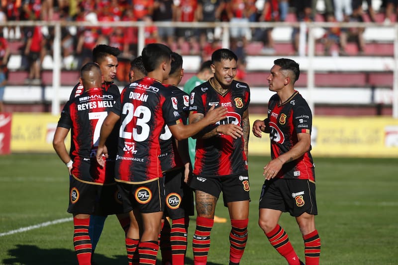 en Primera B.